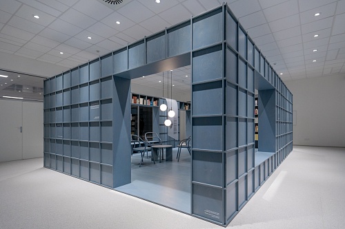 Petr Hájek_Library_Studio Cosmo_2021_TON_002 (1)